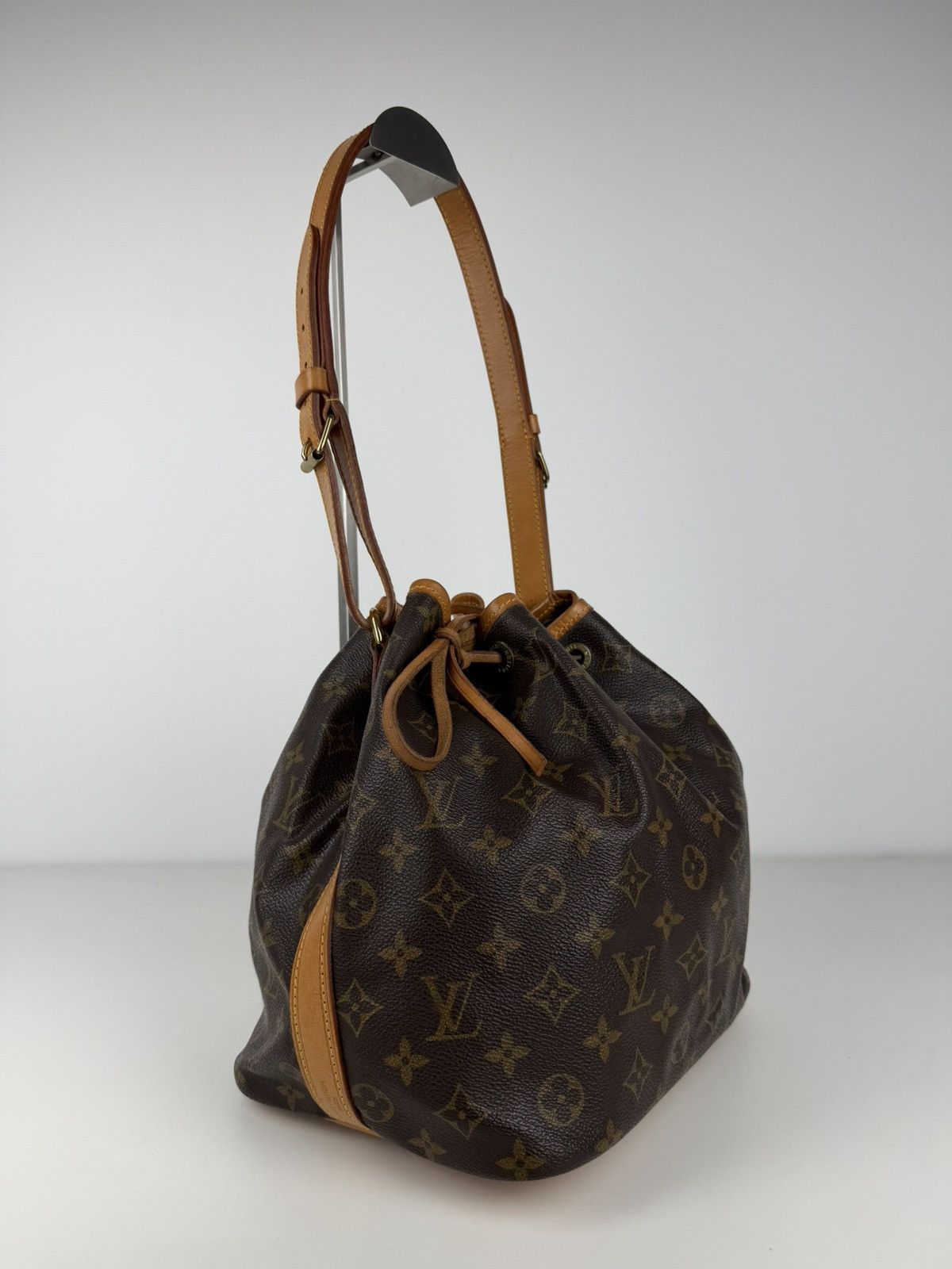 Vintage Louis Vuitton monogram Noe PM