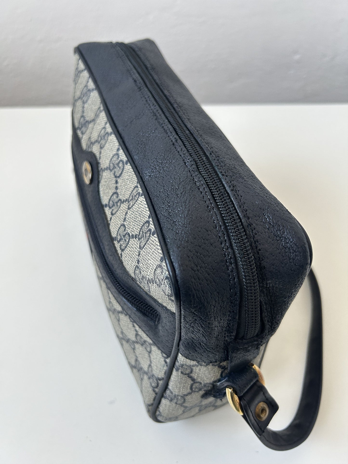 Vintage 80s gucci monogram messenger bag