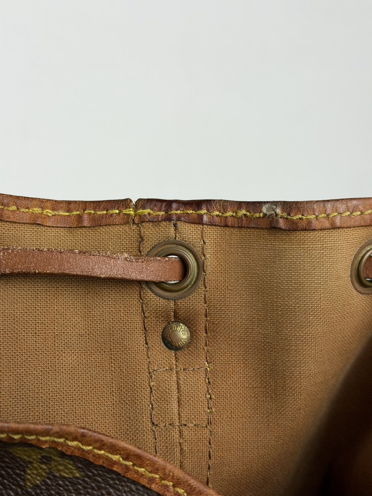 Vintage 80s Louis Vuitton monogram Noe GM