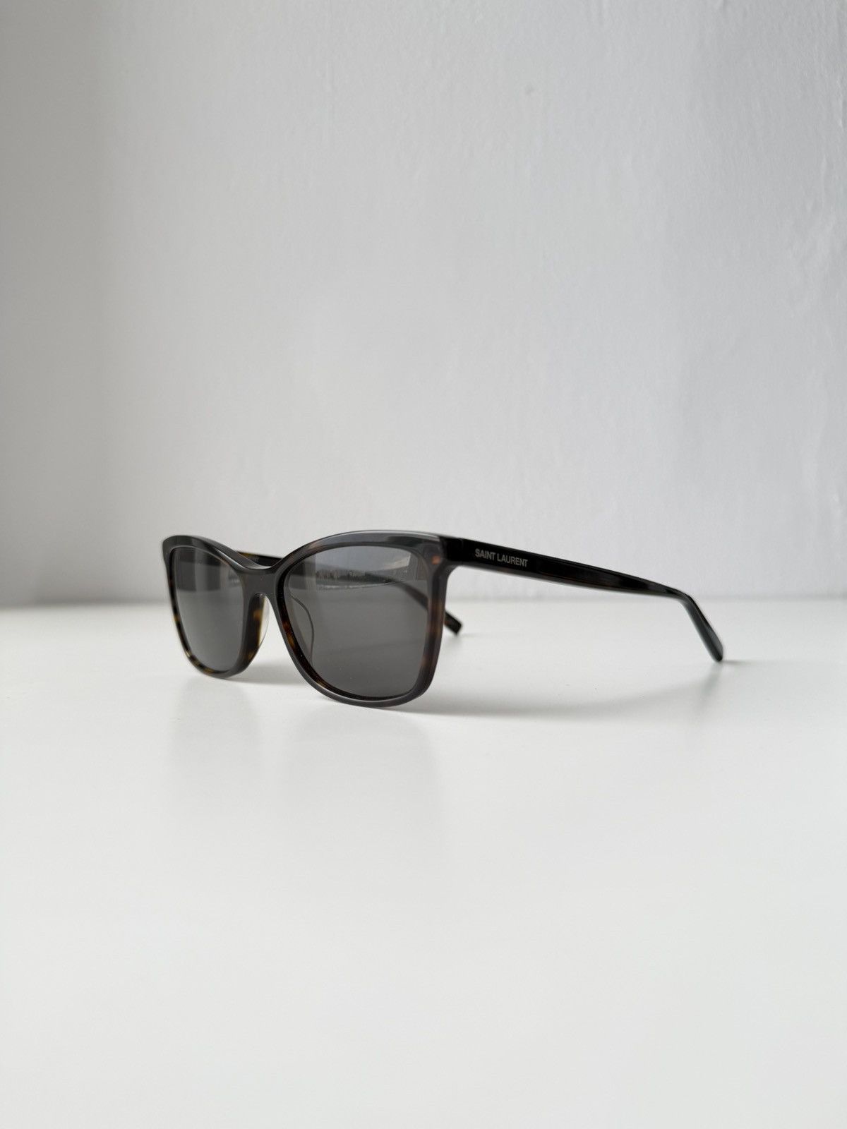 Saint Laurent SL502 cat eye sunglasses