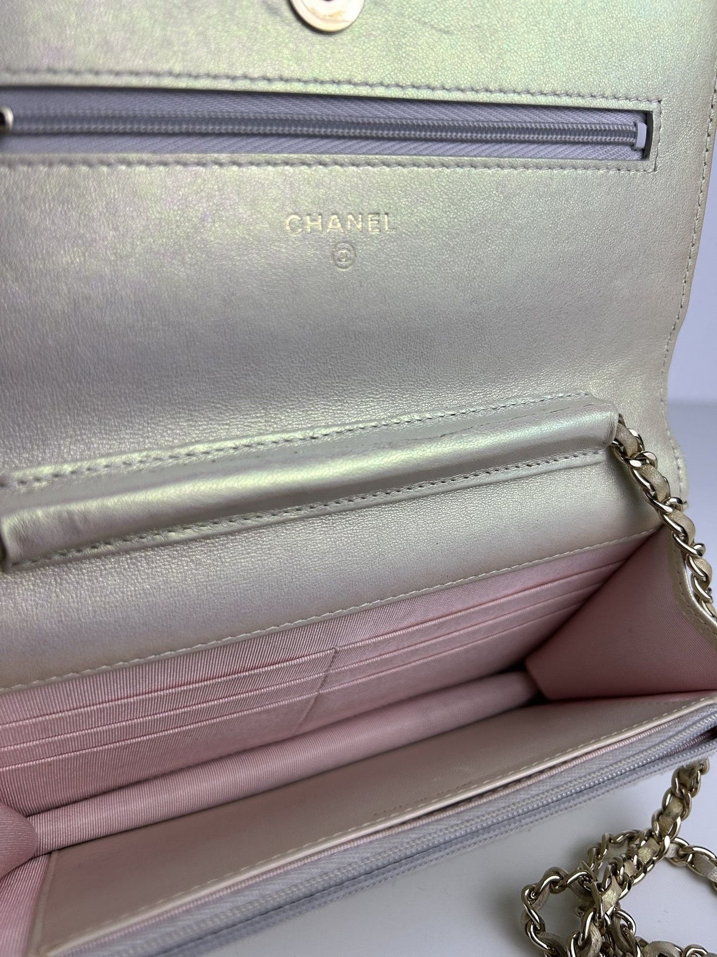 2020 Chanel gold metallic matelasse wallet on chain