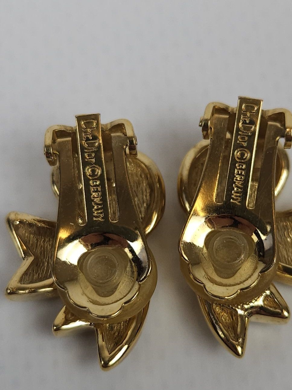 80s Dior rhinestone embellished bow ribbon clip on earrings