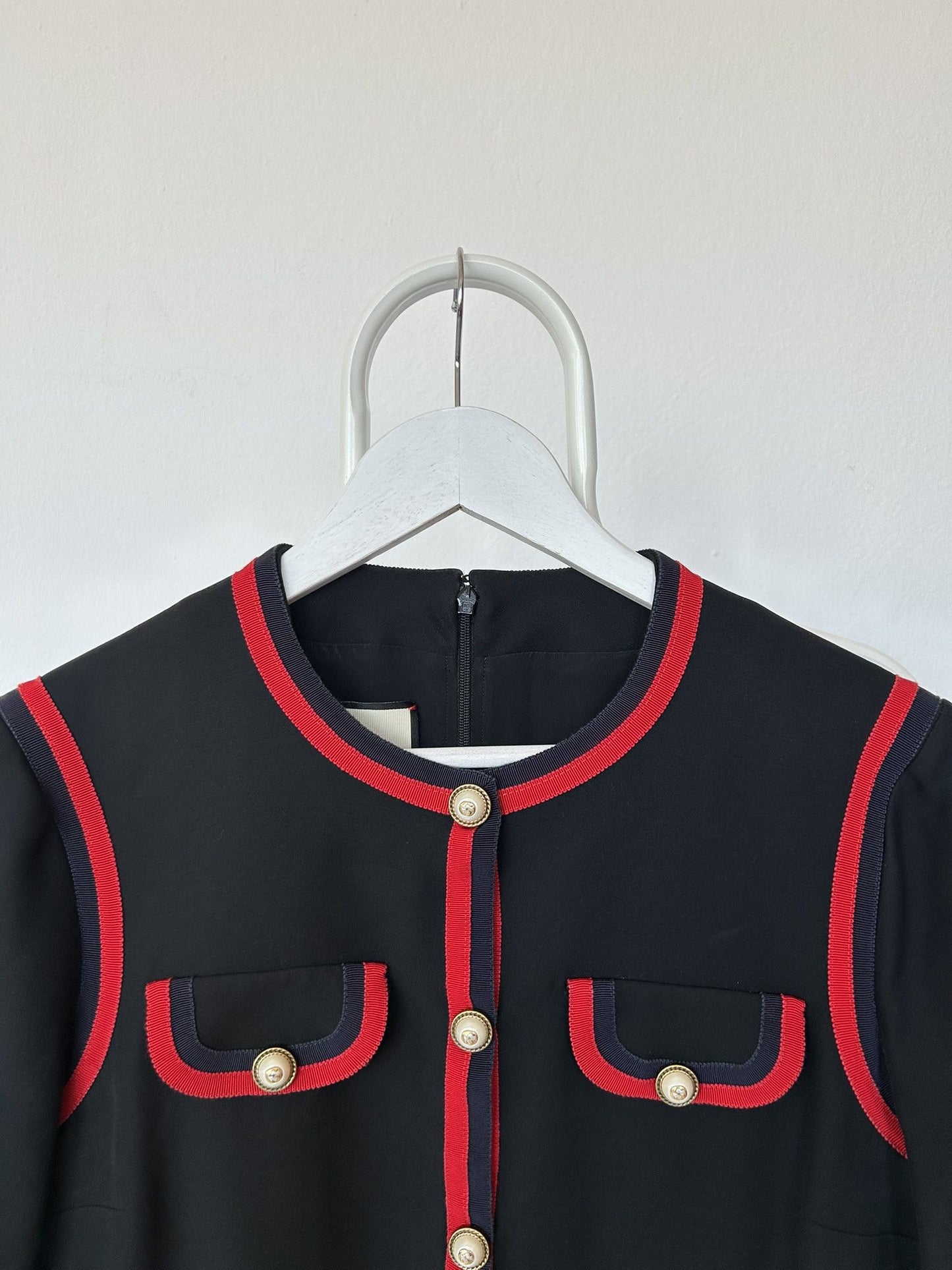 2017 Gucci ribbon trim short sleeve wool and silk mini dress