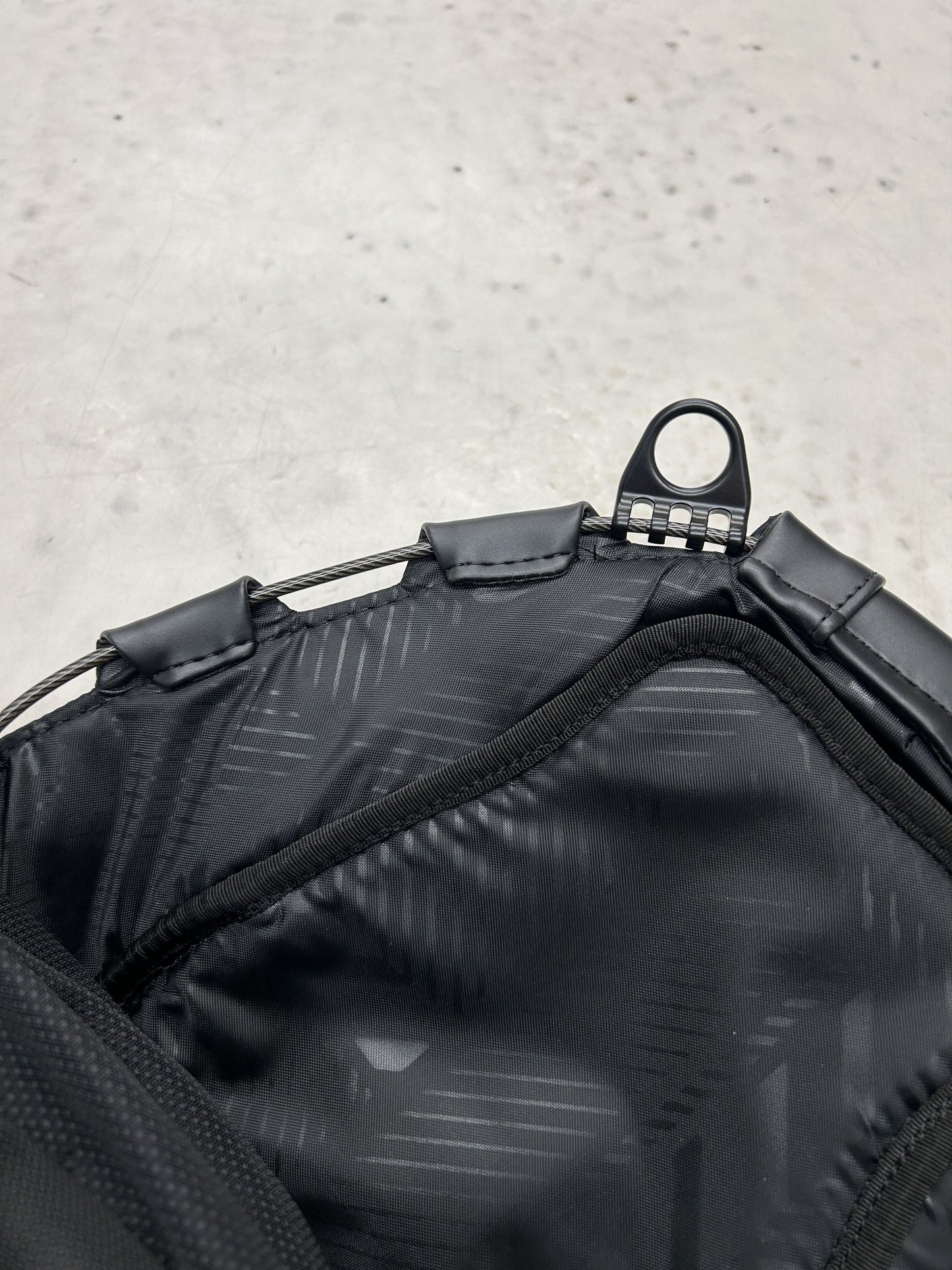 Oakley kitchen sink backpack stealth black
