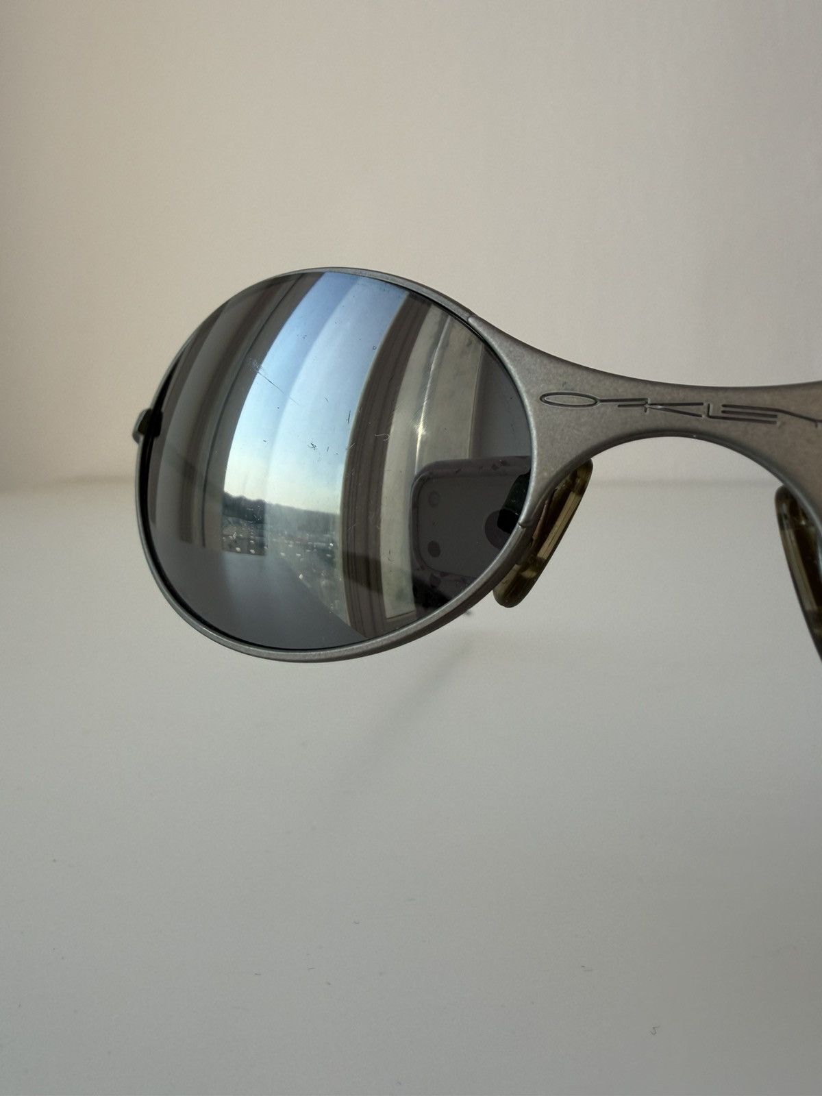 Vintage 90s Oakley wire 1 gen sunglasses