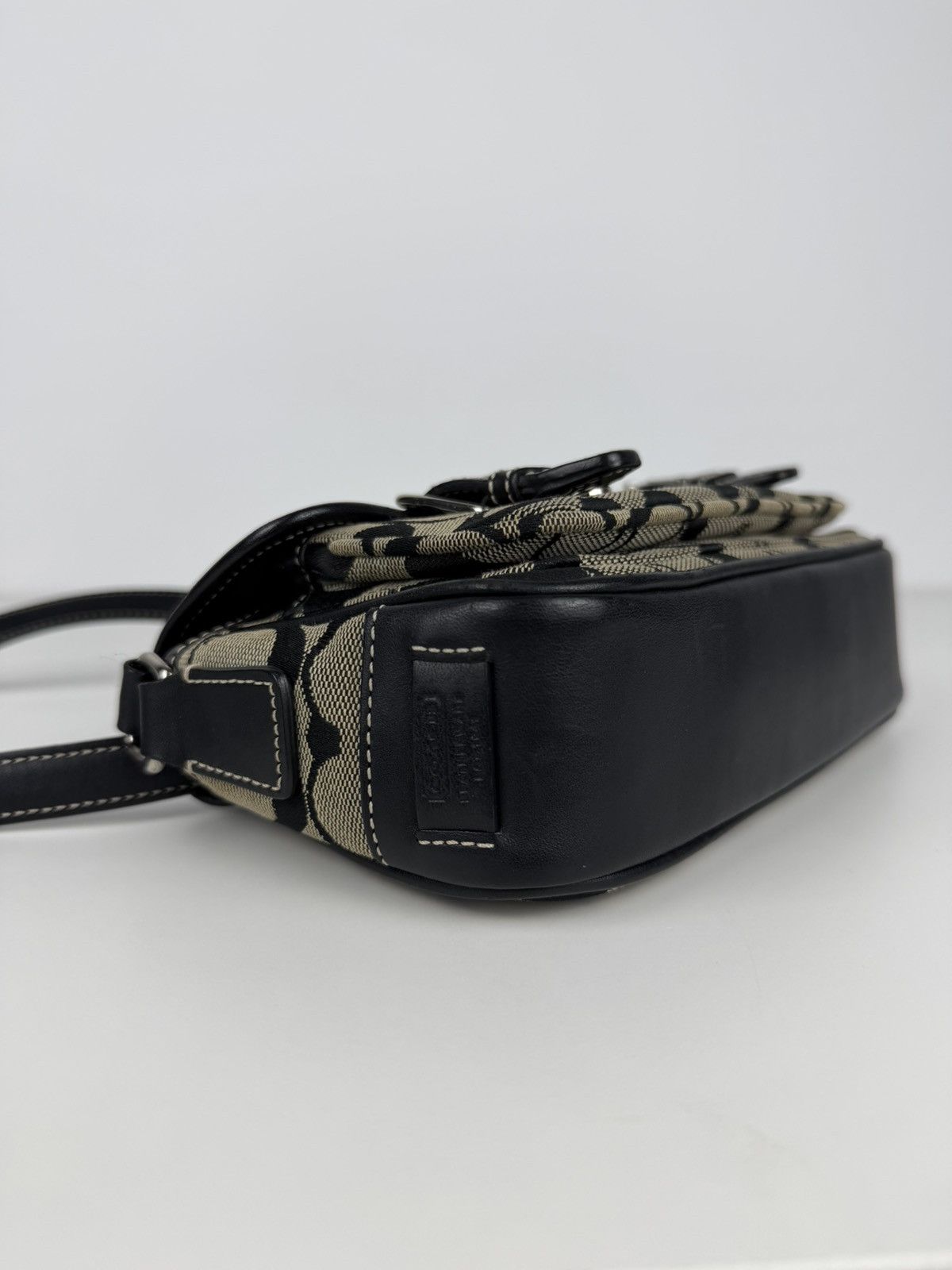 Coach signature leather and canvas shoulder/ crossbody bag