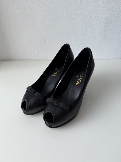 Chanel open toe pumps with bow