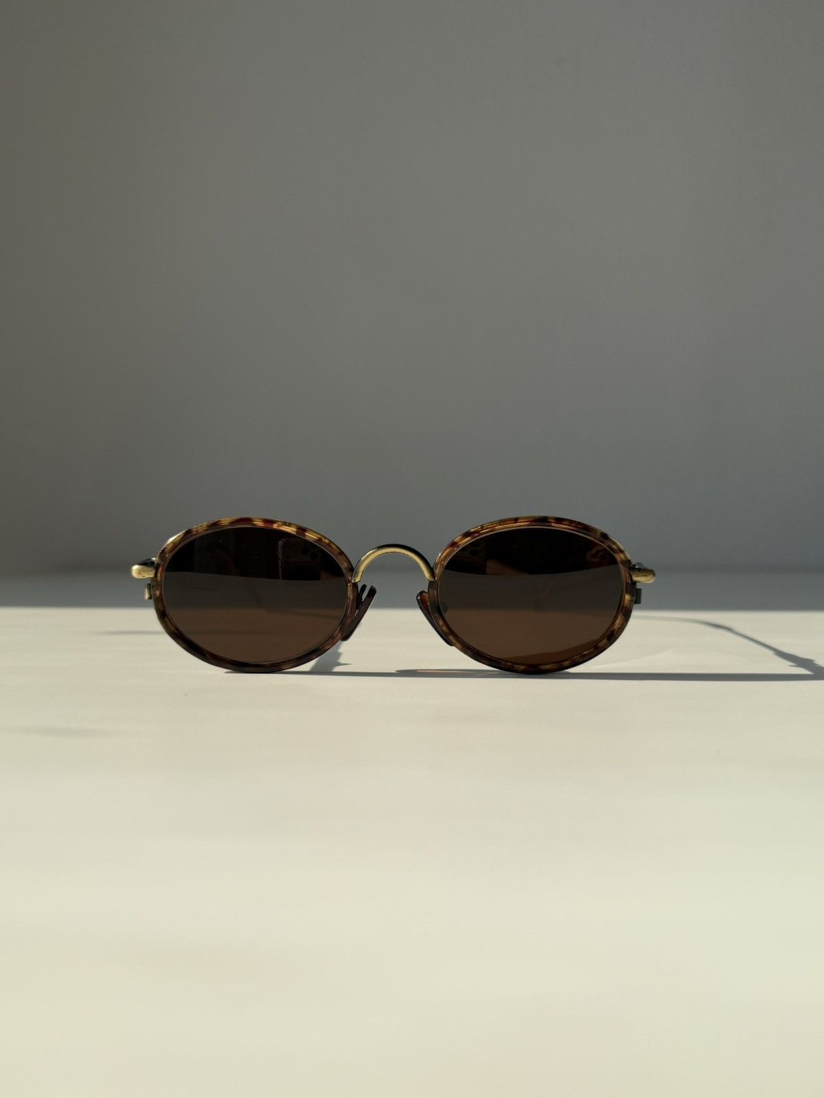 Vintage Foster Grant oval sunglasses