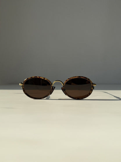Vintage Foster Grant oval sunglasses