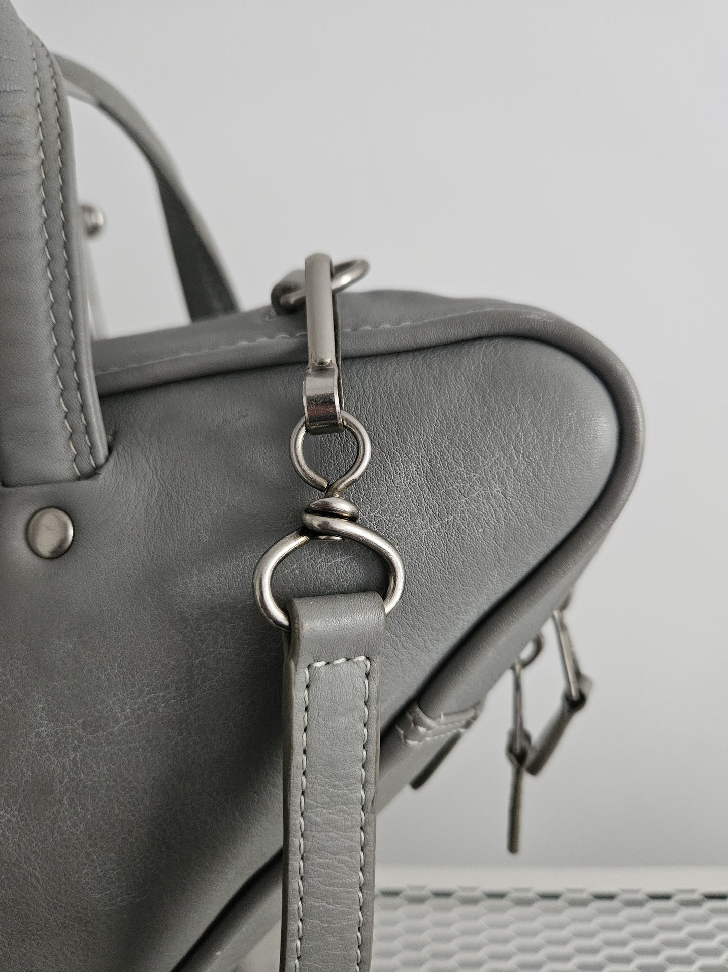 AW2017 Balenciaga triangle duffle bag M