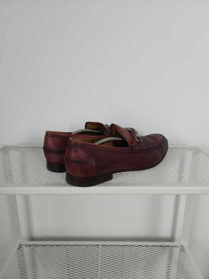 Gucci leather horsebit loafers in distressed red