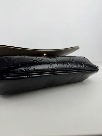 Louis Vuitton vernis monogram thompson shoulder bag