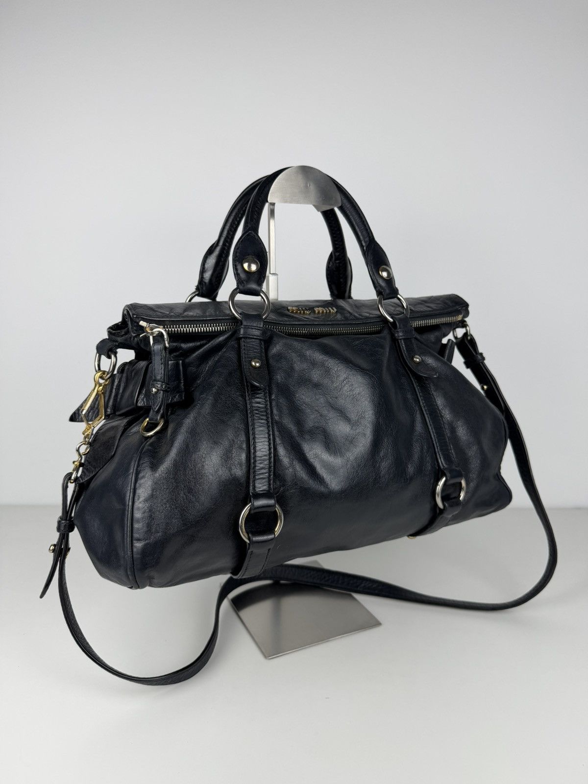 Miu miu vitello bow bag in deep navy