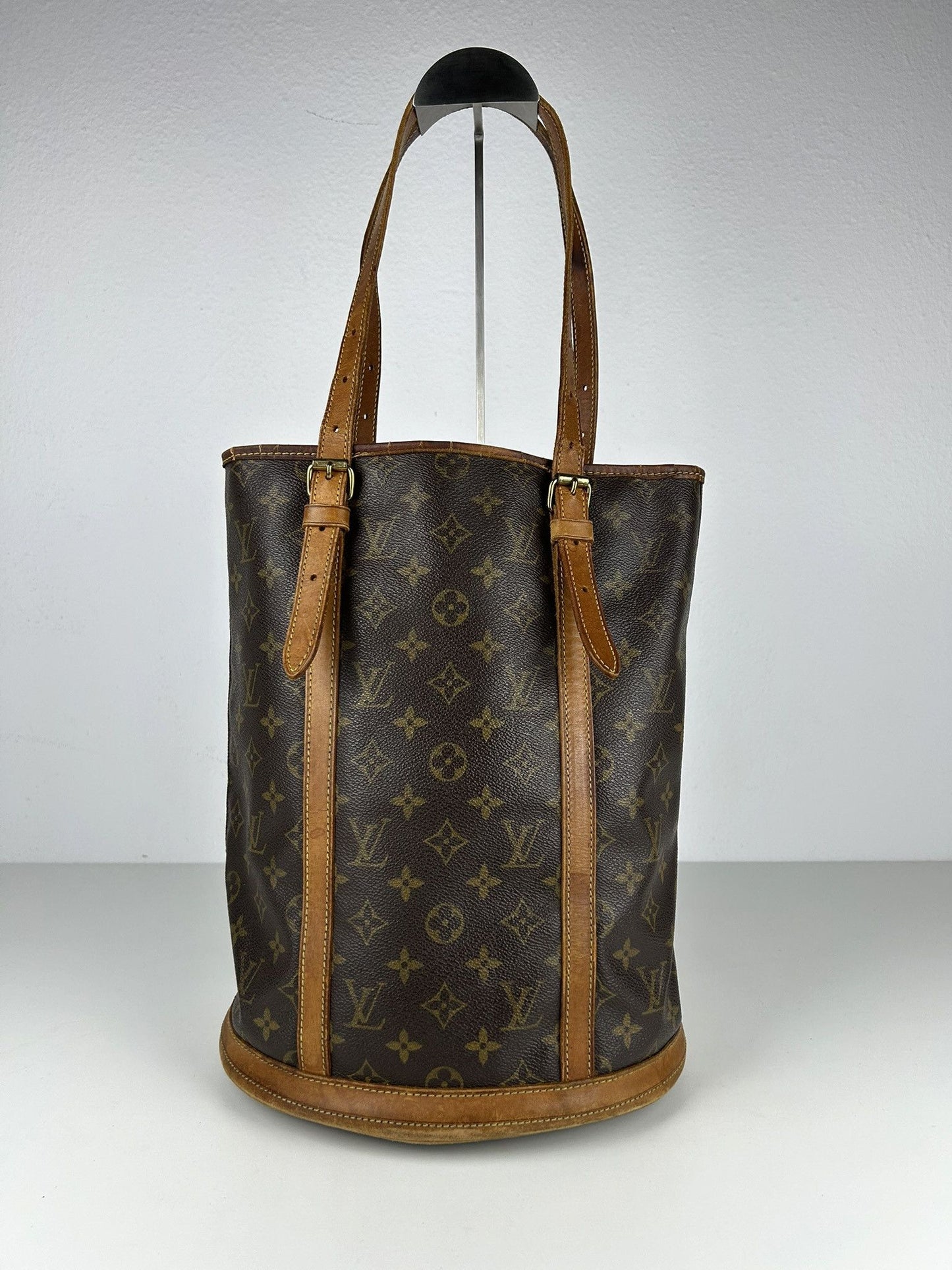 Vintage Louis Vuitton monogram bucket GM handbag