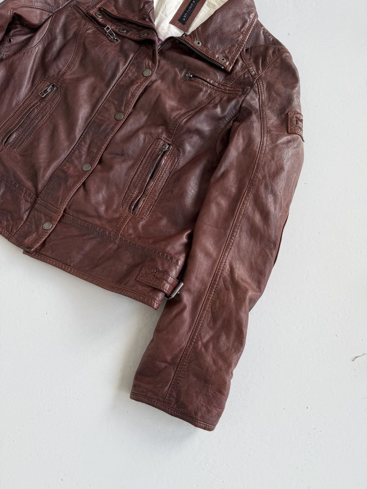 Vintage ‘Mauritius’ cropped leather biker jacket