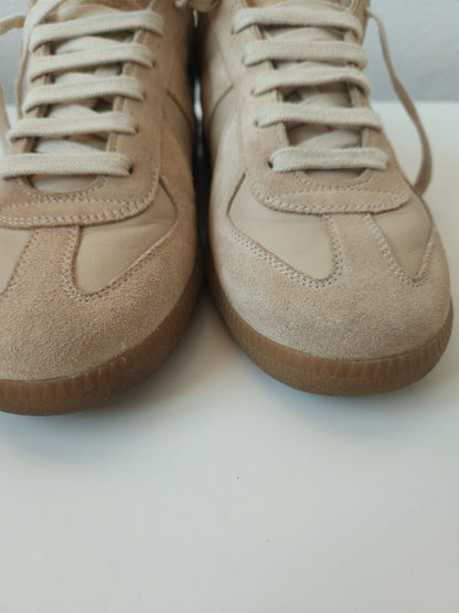 Maison Margiela replica sneakers in dusty pink/ beige
