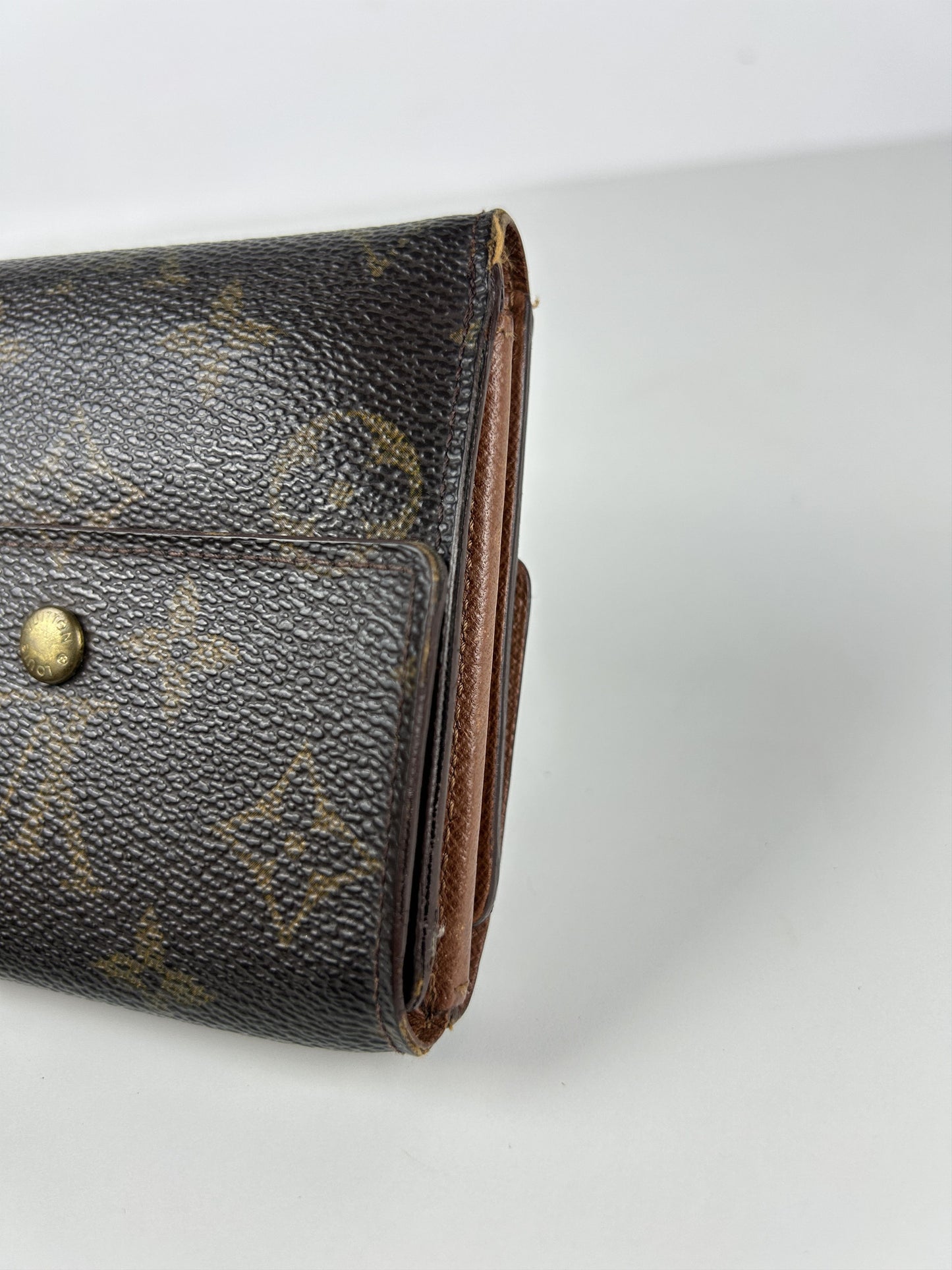 Louis vuitton monogram trifold wallet