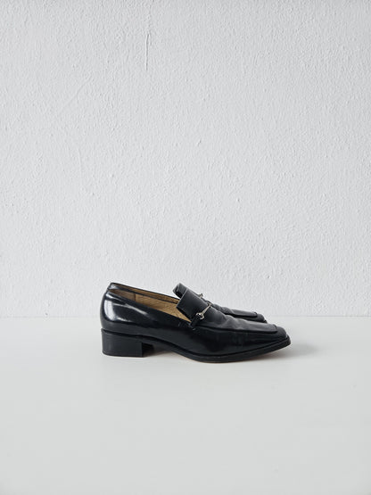 Vintage Gucci patent leather low block heel horsebit loafers