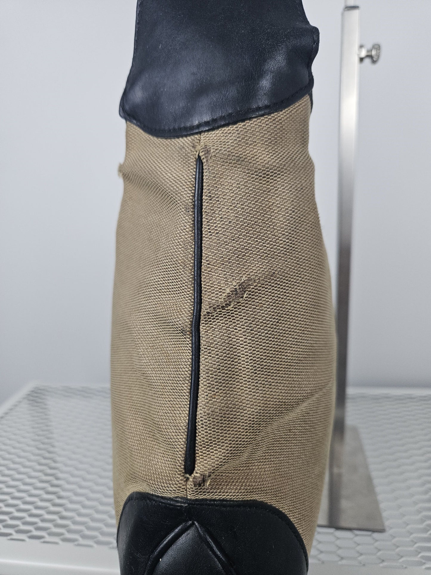 Vintage y2k Gucci Jackie canvas and leather hobo handbag