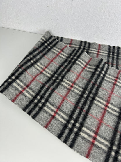 Vintage Burberry gray nova check wool scarf