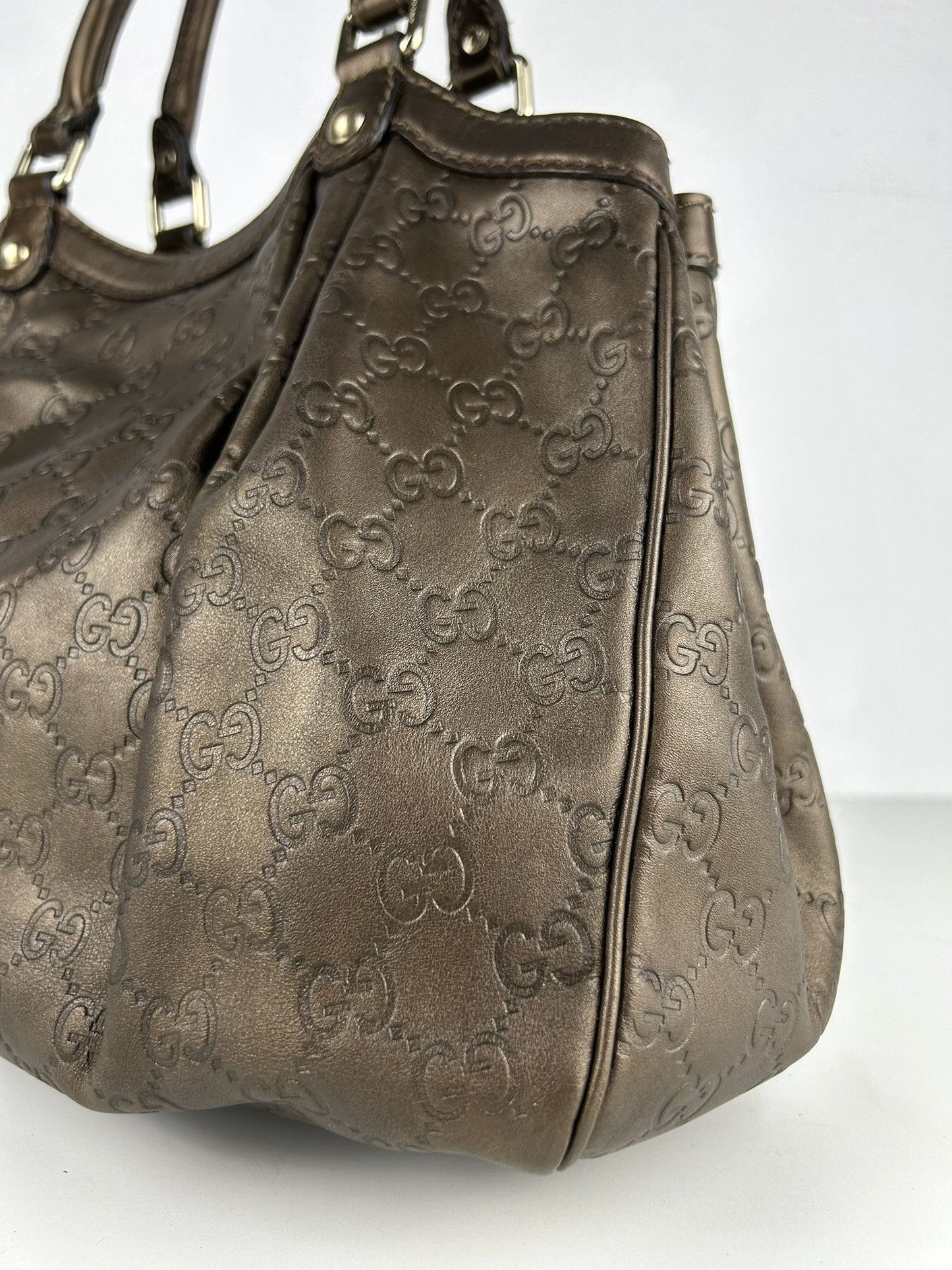 Gucci guccissima sukey medium size leather handbag