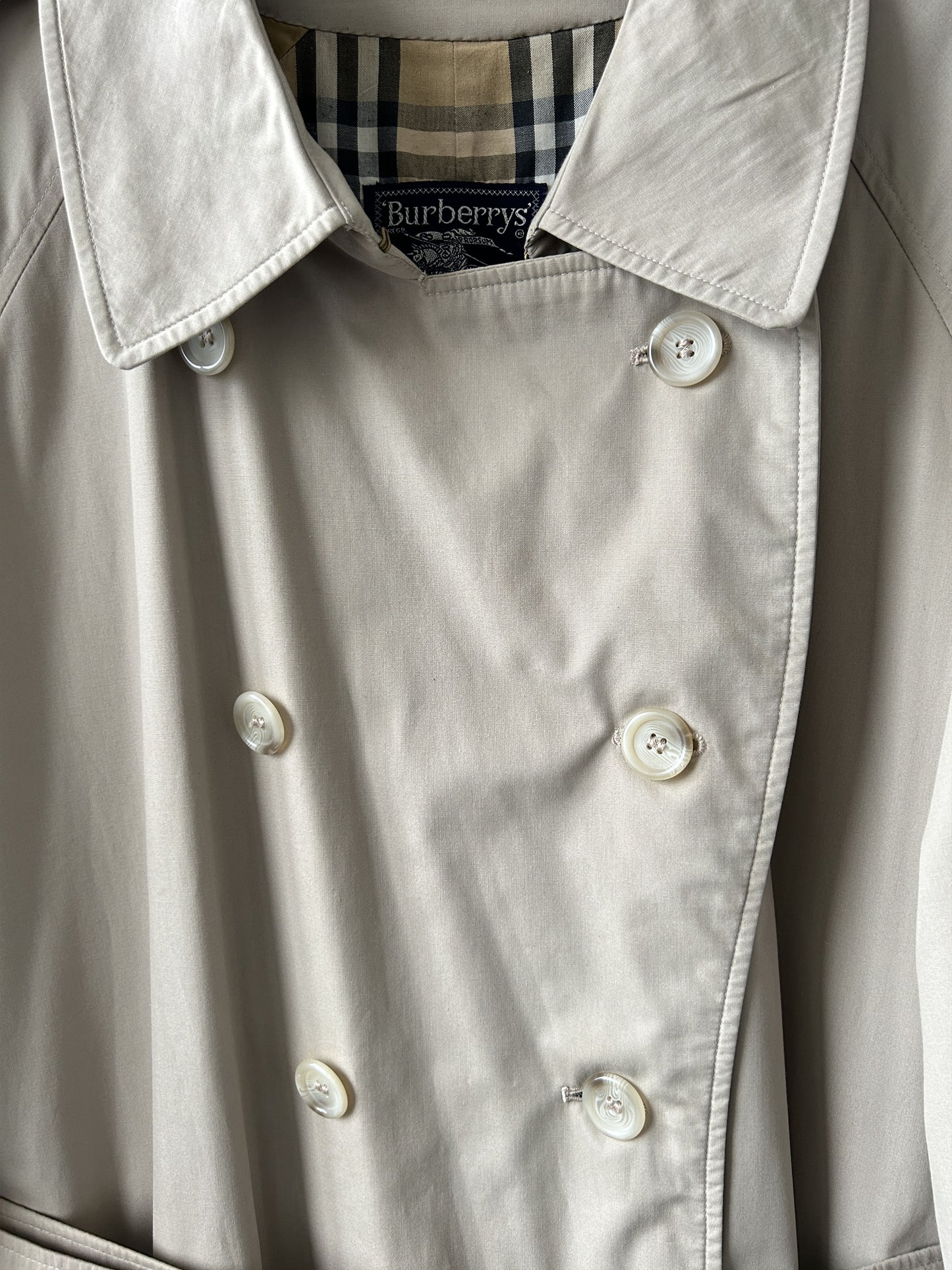 Vintage burberry nova check lined trench coat
