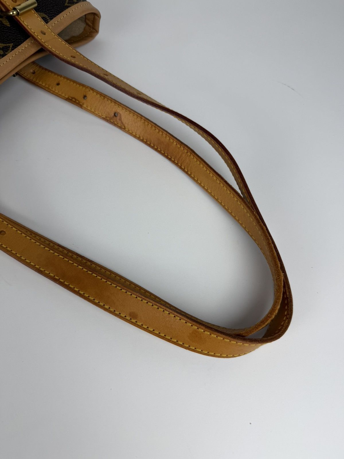 Vintage Louis Vuitton monogram bucket GM