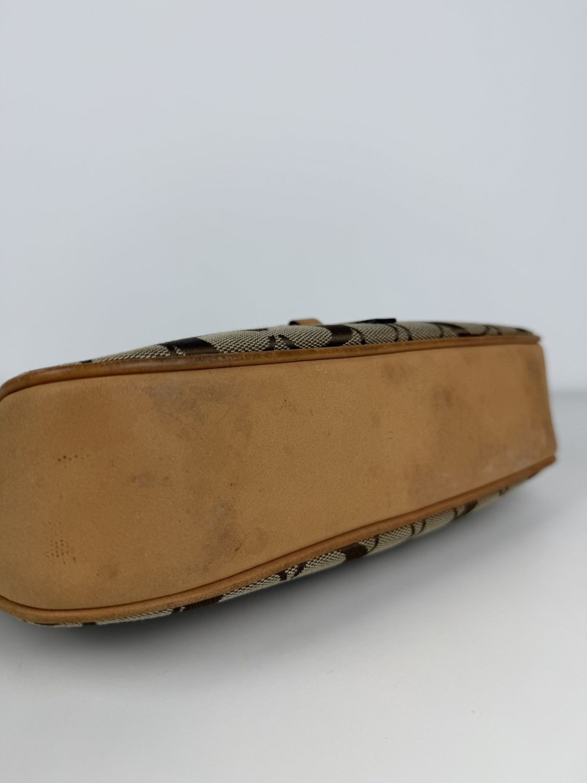 Coach hamptons leather and canvas clasp shoulder bag