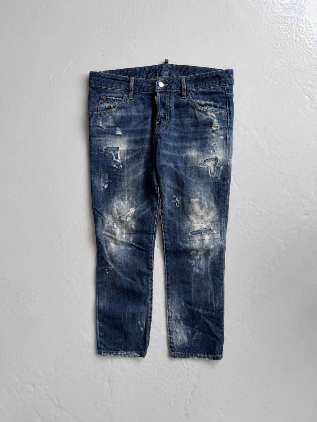 Dsquared2 distressed cool girl cropped jean