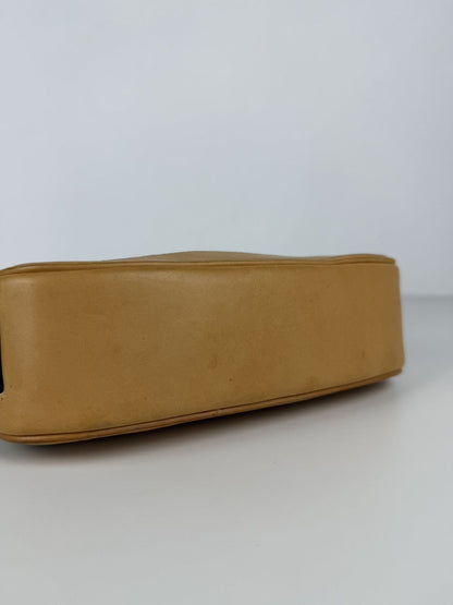 Coach signature demi mini pouch
