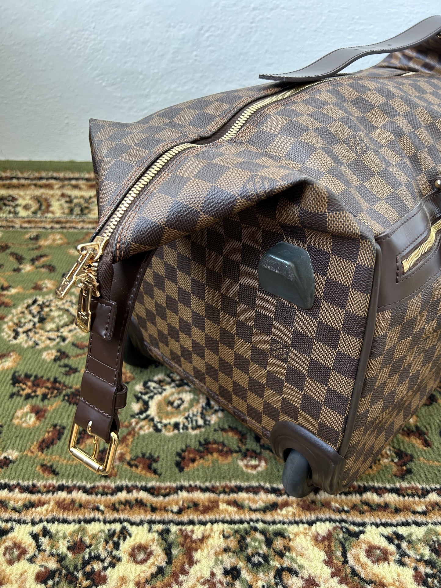 Louis Vuitton damier ebene eole 50 travel bag