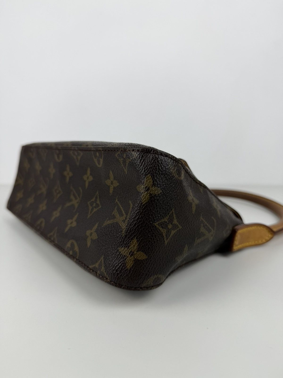 Louis Vuitton monogram Looping PM