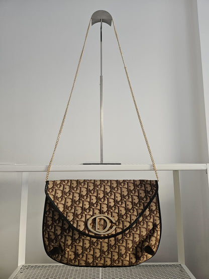 Vintage 80s Dior trotter chain flap shoulder/ crossbody bag