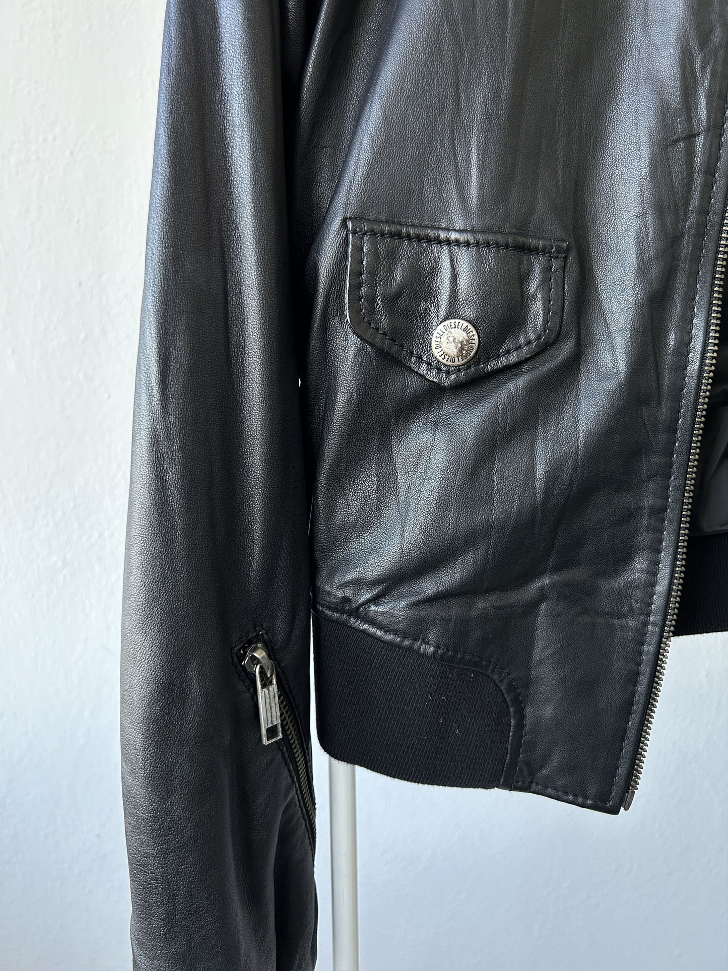 Archive Diesel cropped lambskin leather bomber jacket