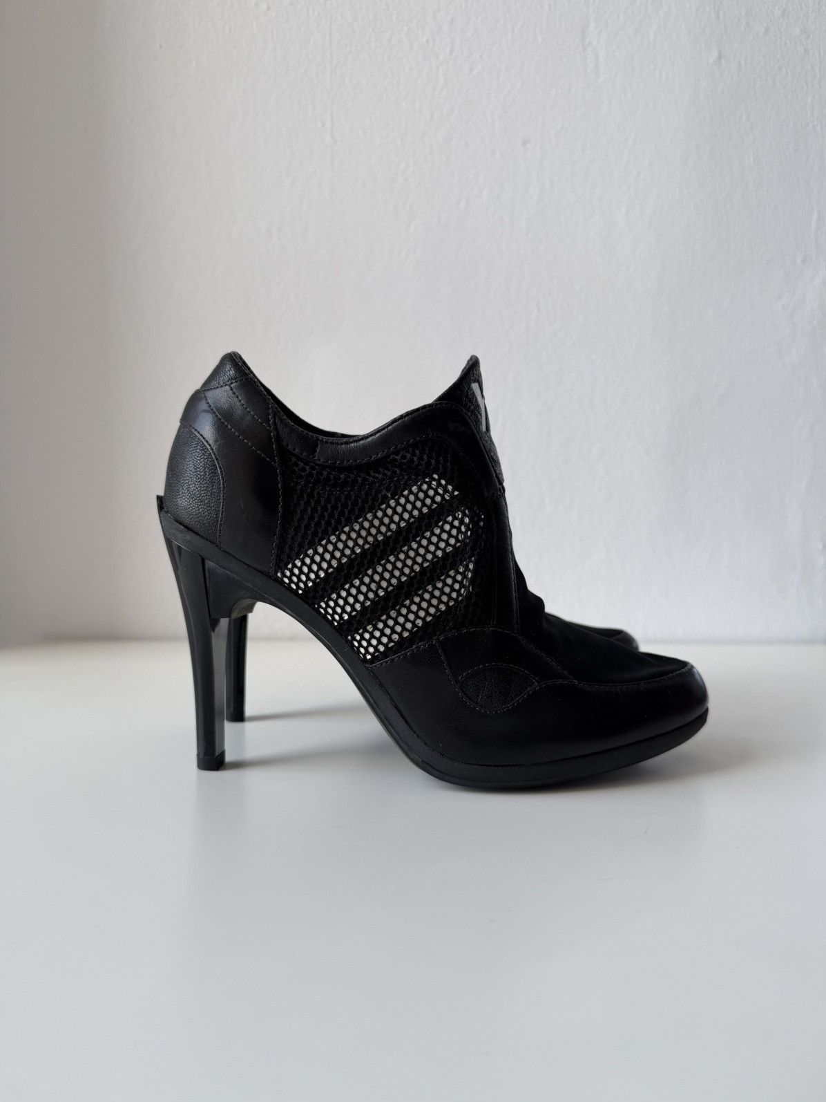 Adidas Y-3 torsion heels