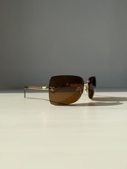 Vintage Chanel 4112 rimless sunglasses