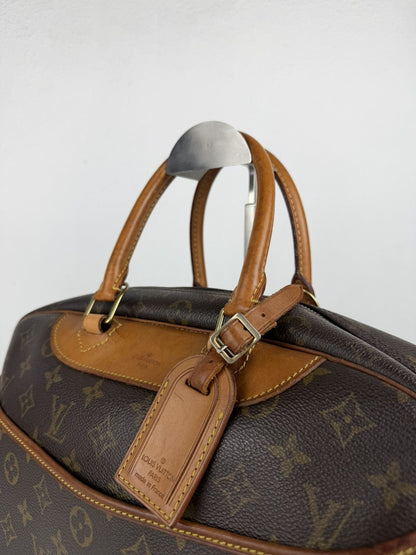 Vintage Louis Vuitton monogram deauville handbag