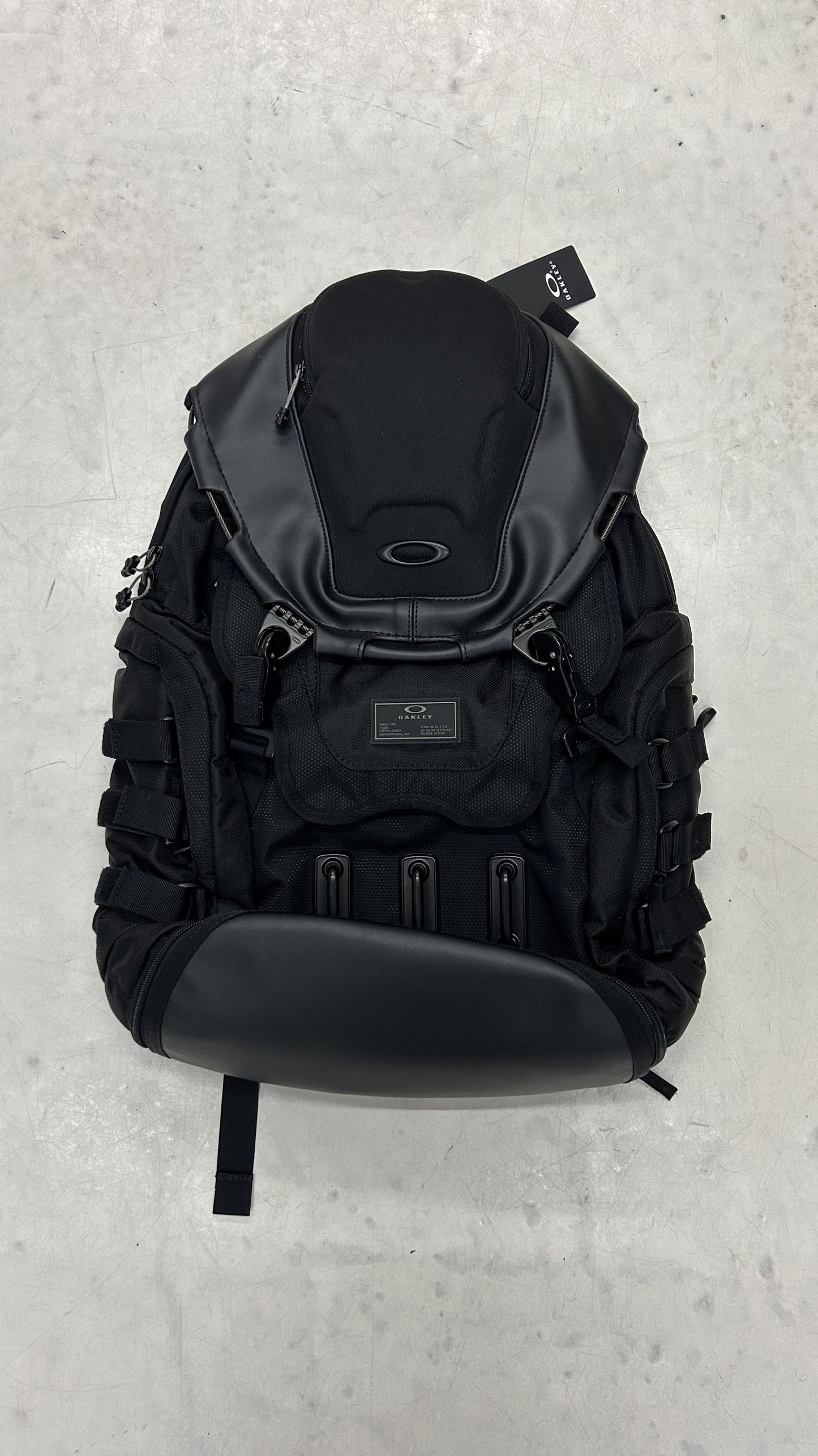 Oakley kitchen sink backpack stealth black