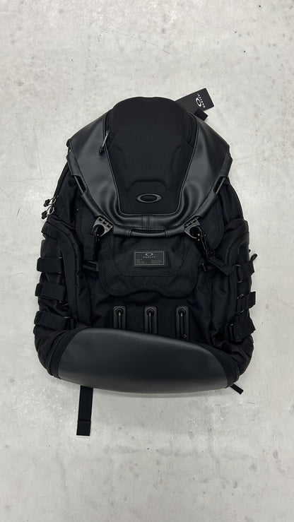 Oakley kitchen sink backpack stealth black
