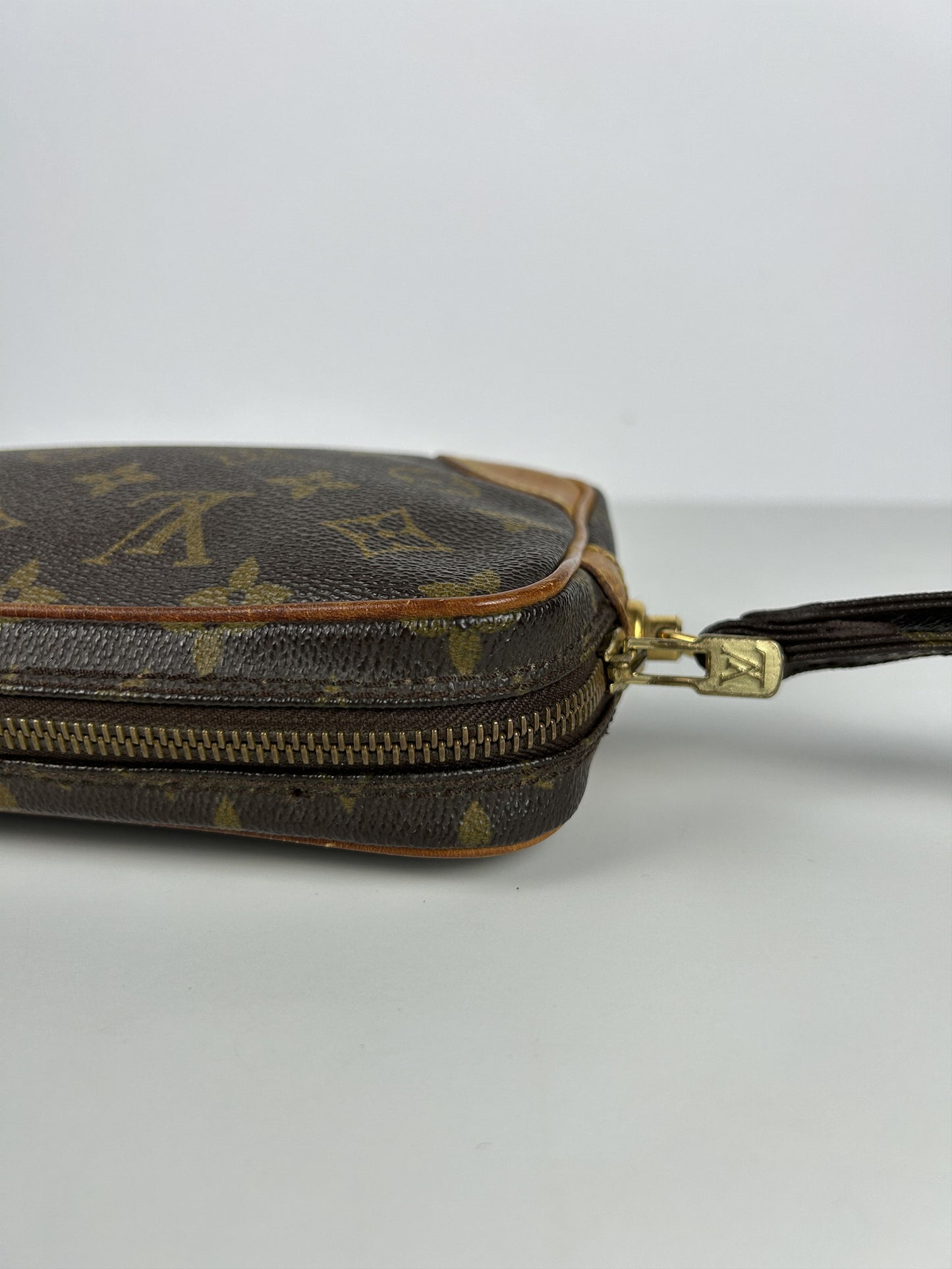 Vintage 80s Louis Vuitton marly dragonne monogram wristlet clutch bag