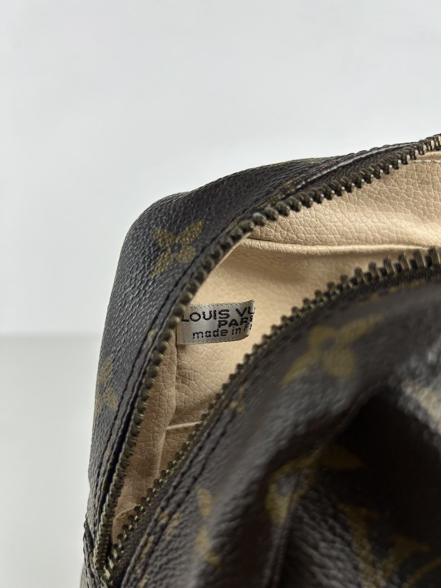 Vintage 80s Louis Vuitton monogram trousse 28 toiletry bag
