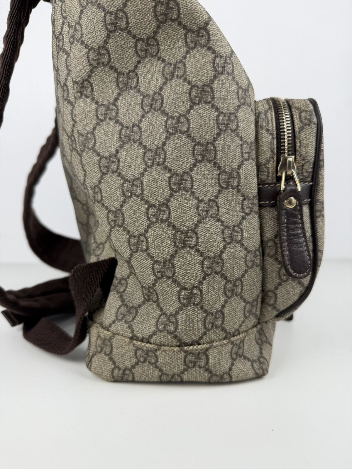 Gucci GG supreme canvas monogram backpack