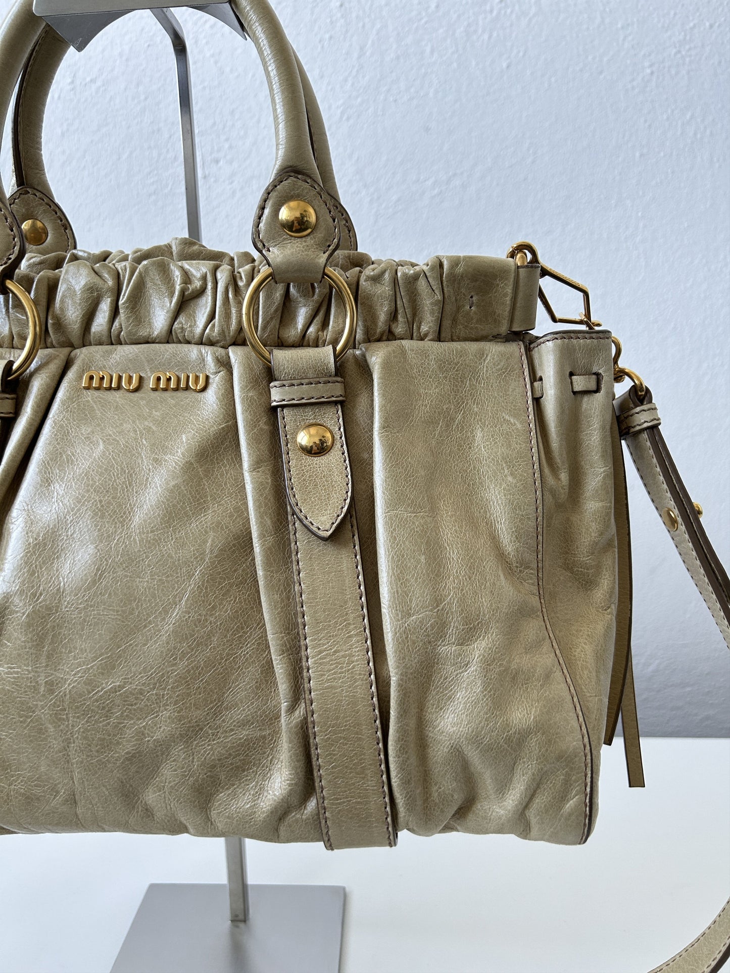 Miu miu vitello bauletto aperto gathered leather handbag