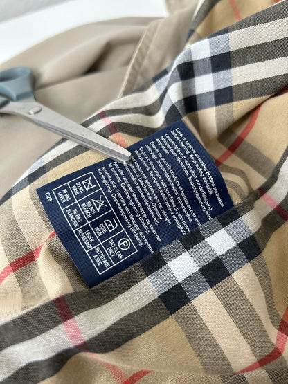 Vintage burberry nova check lined trench coat