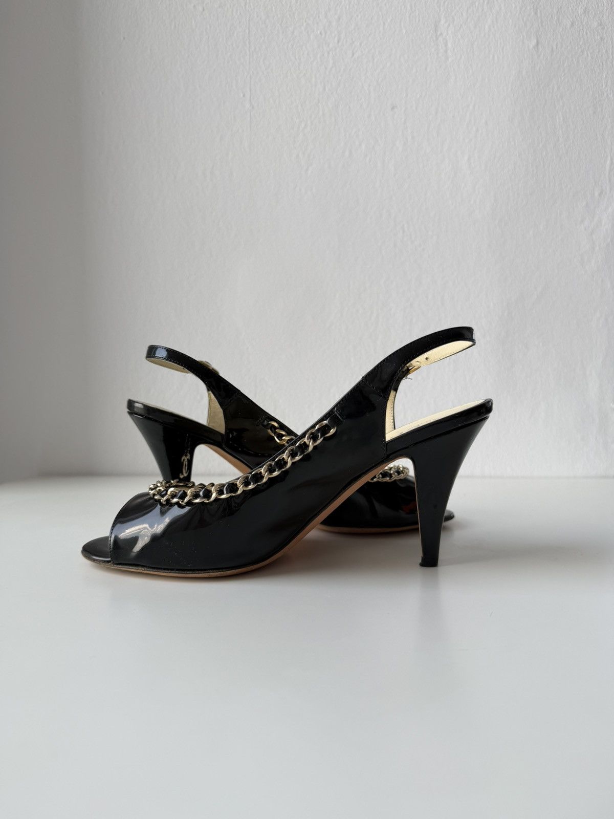 SS2011 Chanel patent leather chain open toe heels