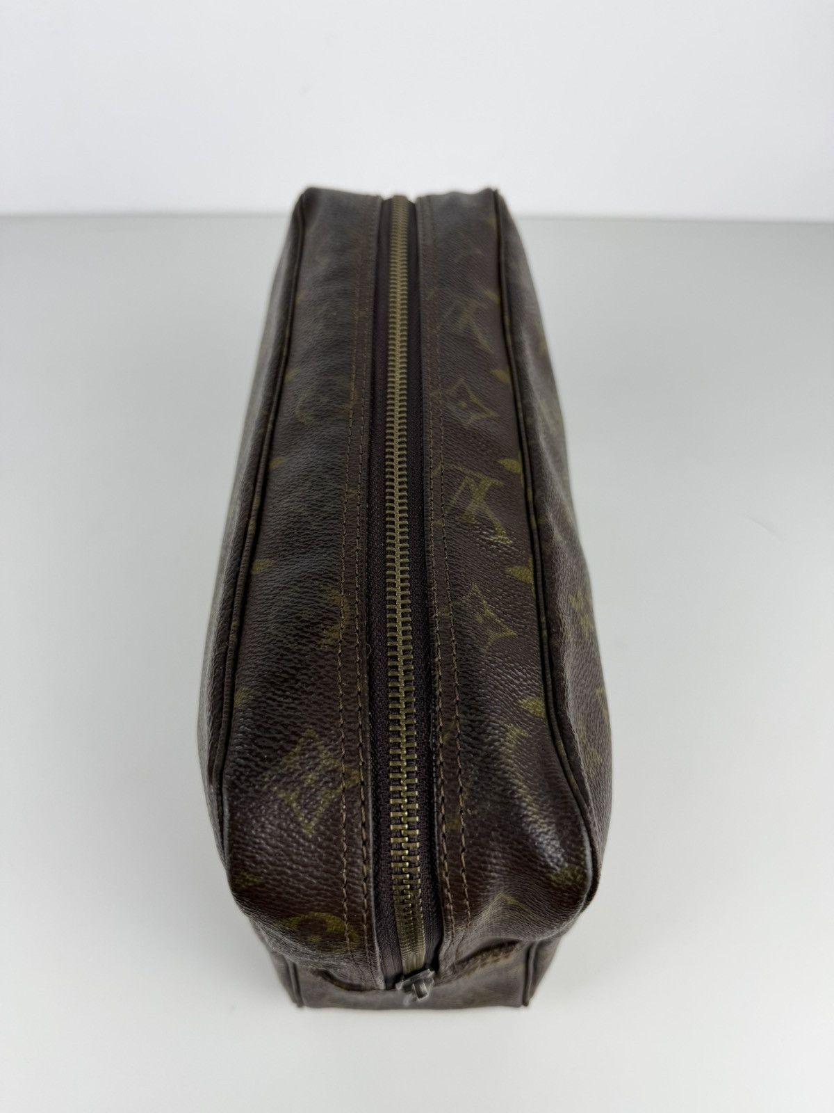 Vintage 80s Louis Vuitton monogram trousse 28 toiletry bag