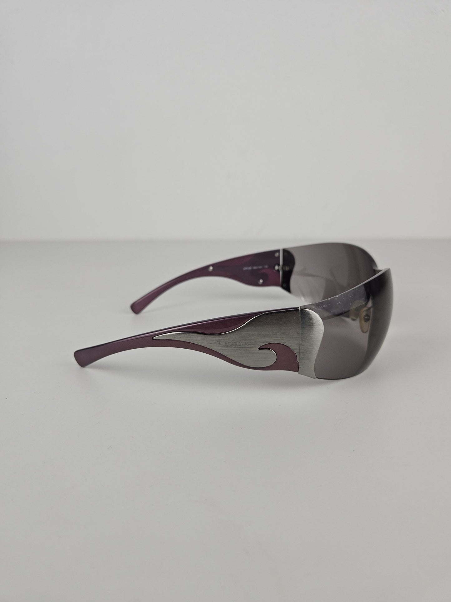 Archive y2k Prada SPR58F wraparound flame sunglasses