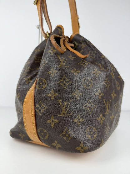 Vintage Louis Vuitton monogram Noe PM