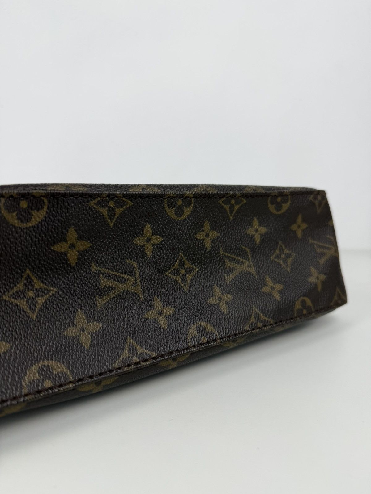 Louis Vuitton monogram Looping PM