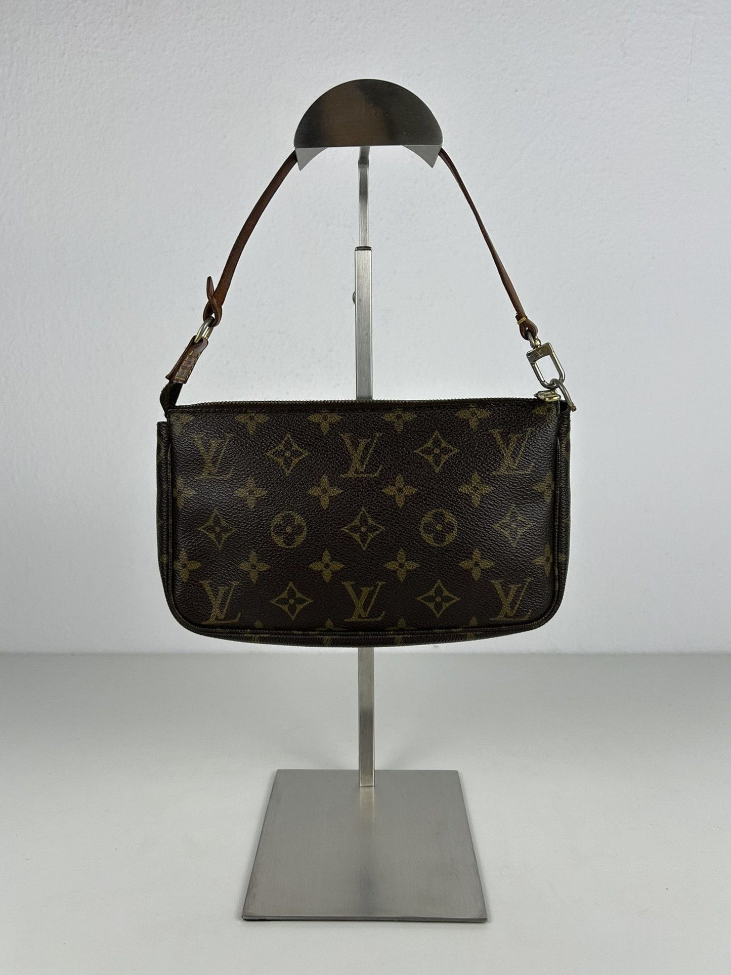 Vintage Louis Vuitton monogram pochette accessoires mini bag